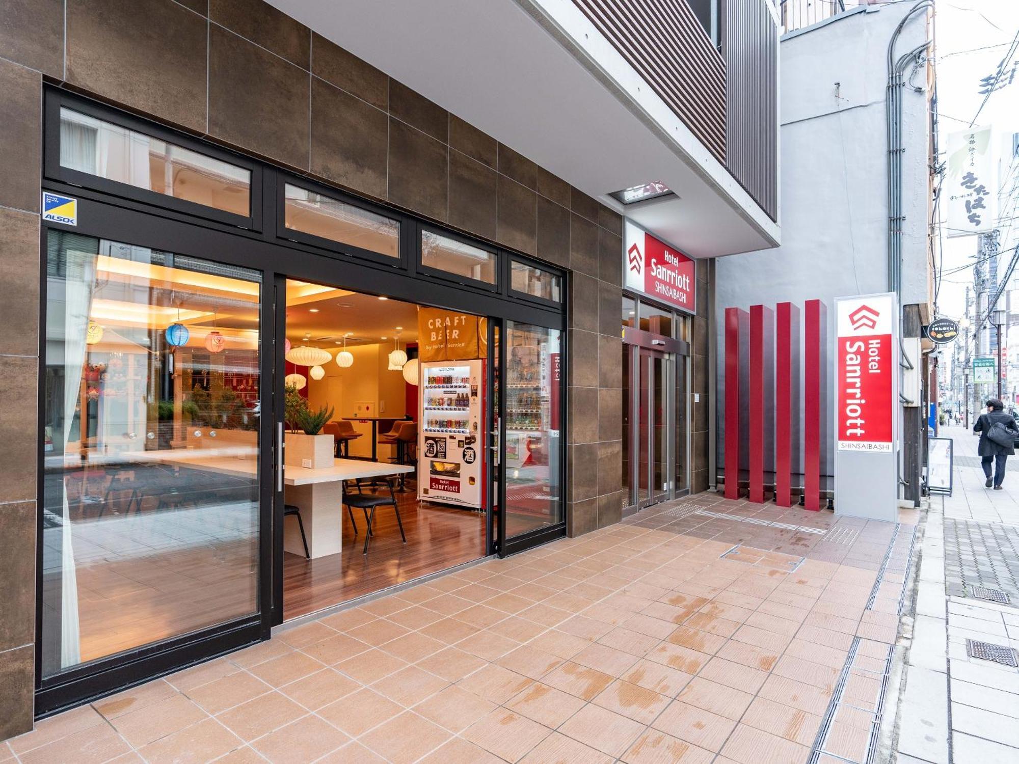 Hotel Sanrriott Shinsaibashi Osaka Bagian luar foto